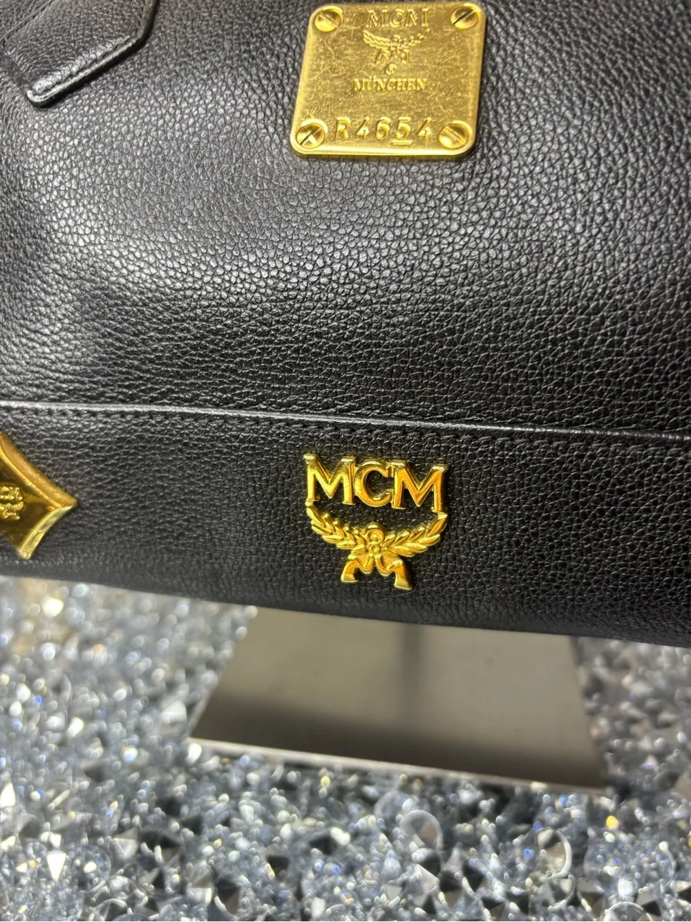 MCM leather Boston bag EUC - Picture 4 of 16